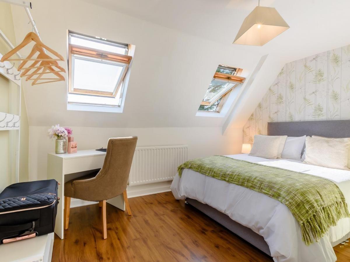 Waters Edge Apartment Ystradgynlais Extérieur photo
